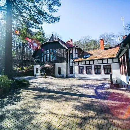 Hotel Opera 3*