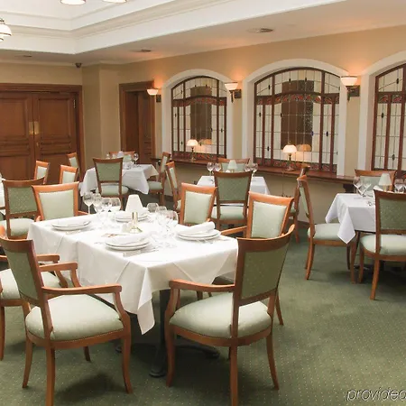 Opera Otel 3*